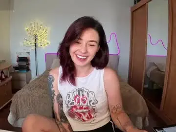Lilcamomile  live sex cam