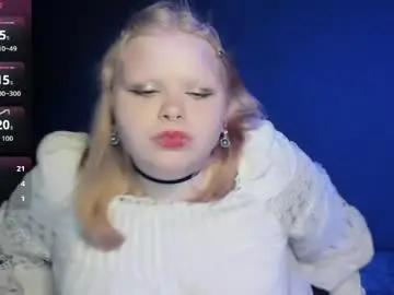 Lottieparker  live sex cam