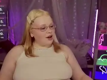 Lottieparker  live sex cam