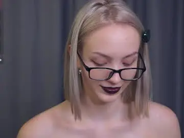 Mariannsullivant  live sex cam