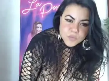 Mia_squirt_big  live sex cam