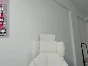 Naughty_sexy_girl_1  live sex cam