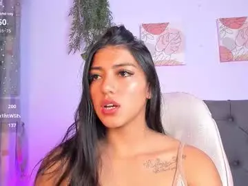 Quiinn__bx  live sex cam