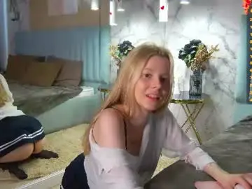 Stefie_wells  live sex cam