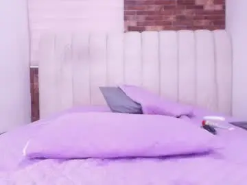 Susy_tomson  live sex cam