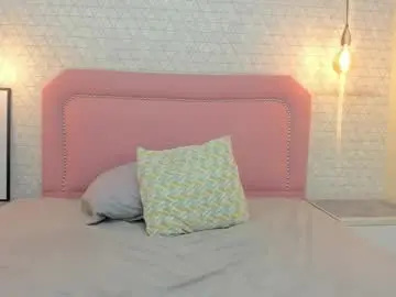 Taylormeller  live sex cam