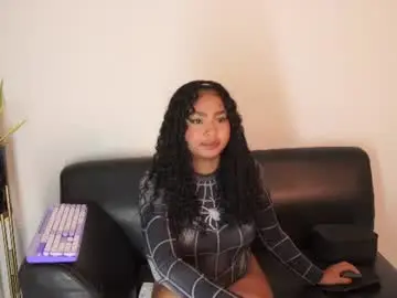 Aradia_01  live sex cam