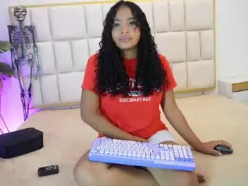 Aradia_01  live sex cam