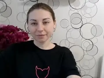 Charming__chick  live sex cam