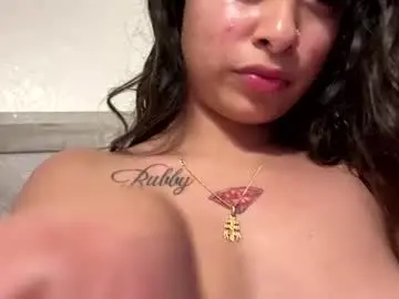 Girliiee  live sex cam