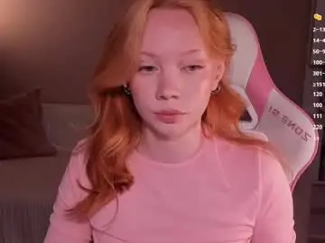 Honeyautumn  live sex cam