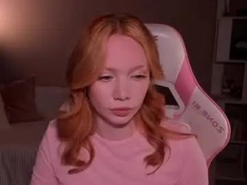 Honeyautumn  live sex cam
