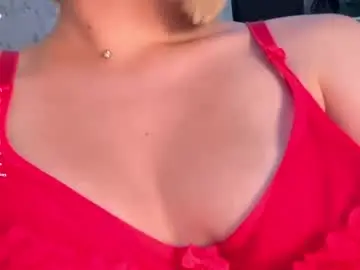 Juliahupman  live sex cam