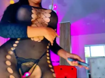 Karina4squirt  live sex cam