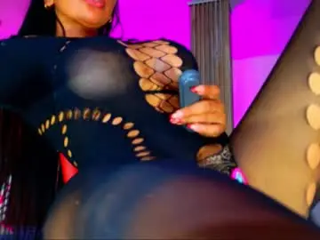 Karina4squirt  live sex cam