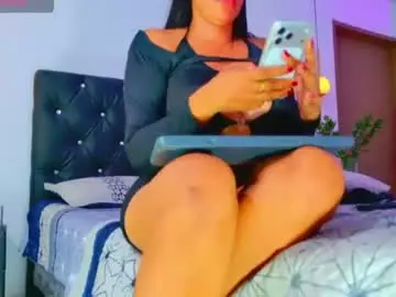 Karina4squirt  live sex cam