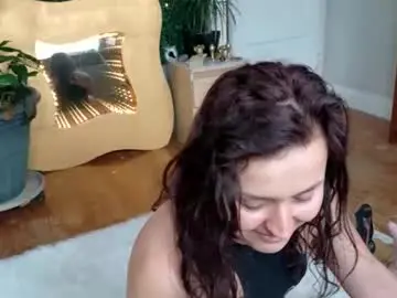 Katieericson13  live sex cam