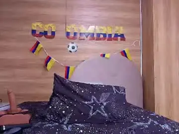 Kiaralopez_  live sex cam