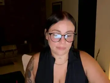 Mirandaredd  live sex cam