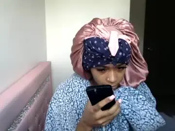 Nanaonn  live sex cam