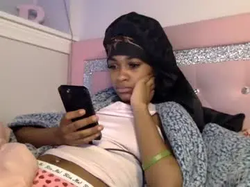 Nanaonn  live sex cam
