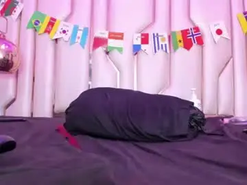 Paigethorne  live sex cam