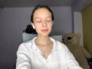 Temekavicknair  live sex cam