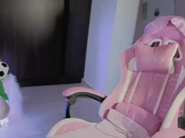 Alicesimpson1  live sex cam