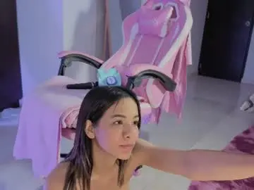 Alicesimpson1  live sex cam