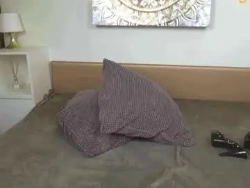 Angelcumstryagain  live sex cam