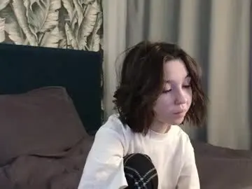 Bondistar  live sex cam