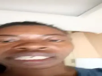 Extra_pound  live sex cam