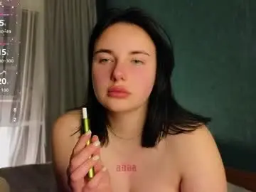 Kirunya  live sex cam