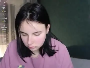 Kirunya  live sex cam