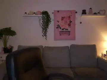 Kissiecat  live sex cam