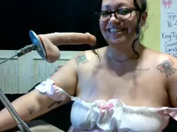 Misssuckalot  live sex cam