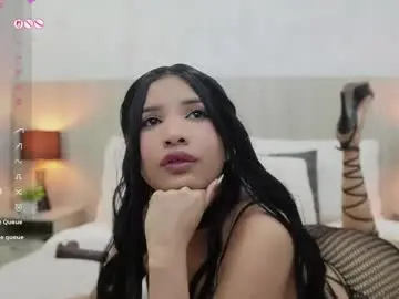 Nicolle_alvarez  live sex cam
