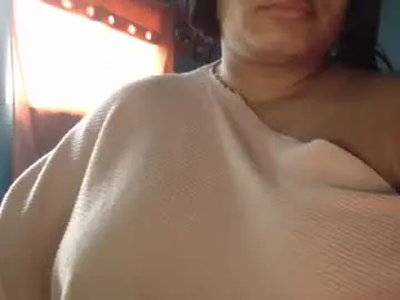 Rokyhilary  live sex cam