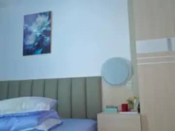 Sweety_vikky  live sex cam
