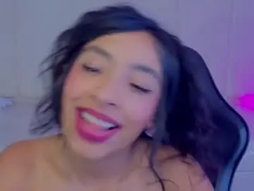 Adarasuri_v  live sex cam
