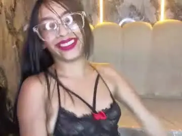 Adarasuri_v  live sex cam