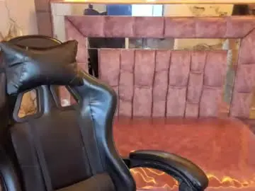 Adarasuri_v  live sex cam