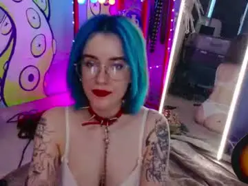 Cumpotikeve  live sex cam