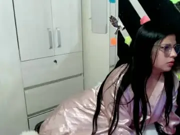 Daphne877046  live sex cam