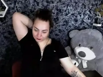 Evelineli  live sex cam