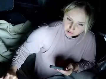 Georgiapeachgirl  live sex cam
