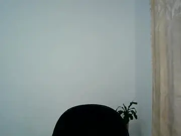 Isa_bellaxx23  live sex cam