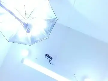 Miarous69  live sex cam