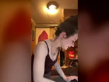 Piecesxx  live sex cam