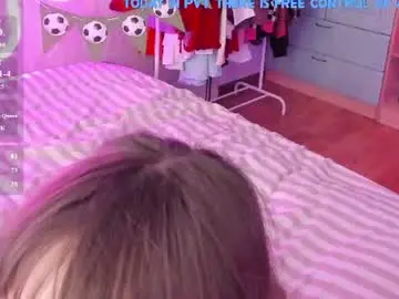 Rileynymph  live sex cam
